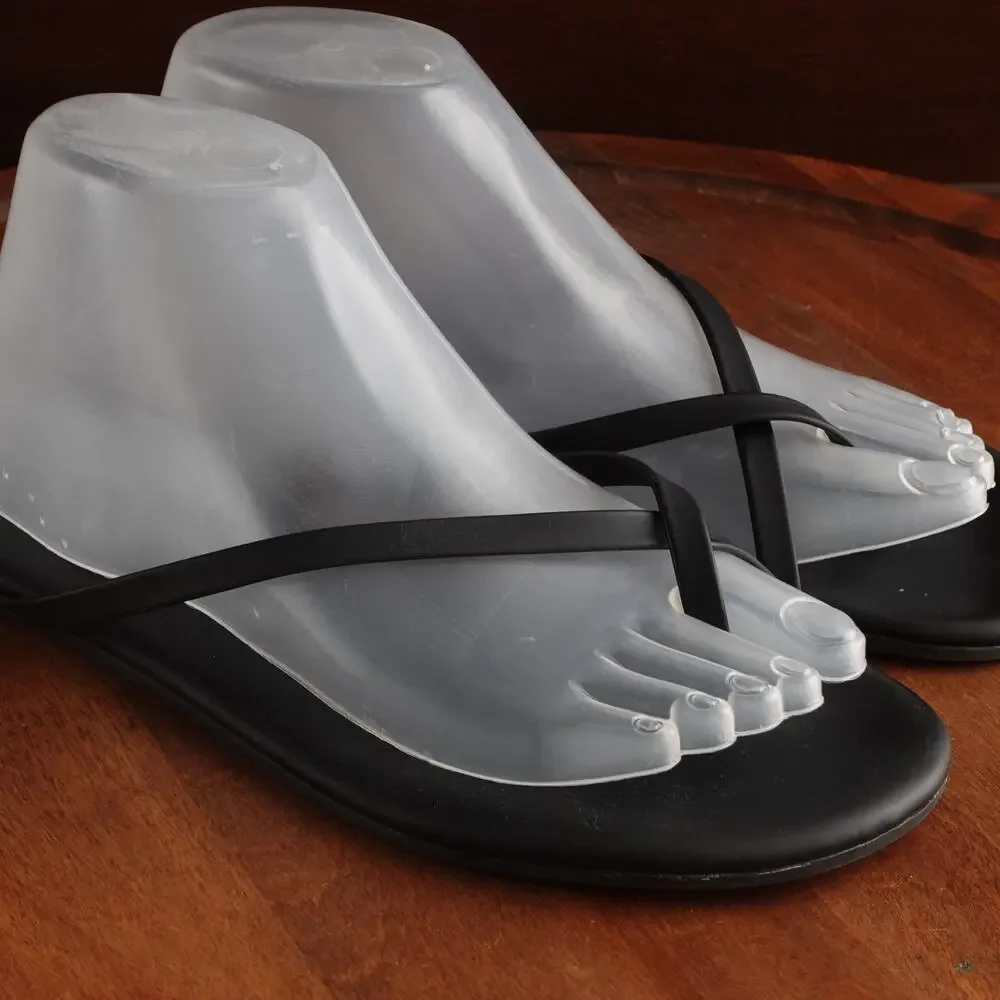 Tkees Sandals WMS SZ EU 41 US 10 BLK Riley Sable‎ Criss Cross Leather Flat Shoes